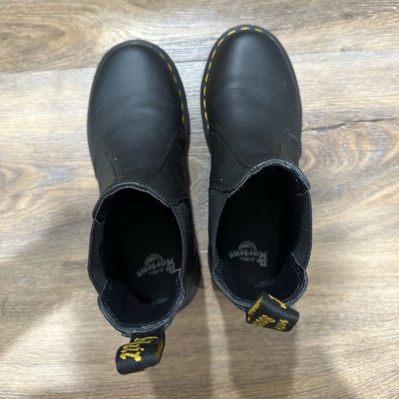 2976 SLIP RESISTANT LEATHER CHELSEA BOOTS - Picture 4 of 8